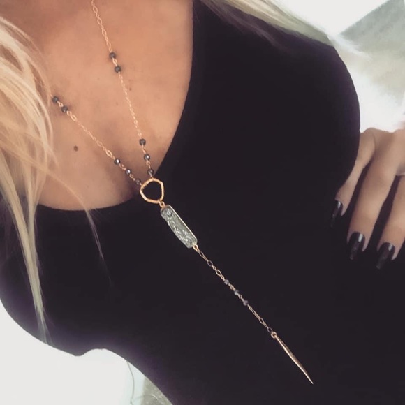 14KT Gold filled dagger necklace - Picture 3 of 8